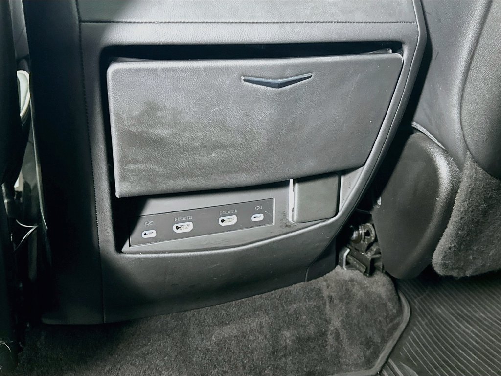 Certified 2023 Cadillac Escalade Sport AWD/4WD image 33