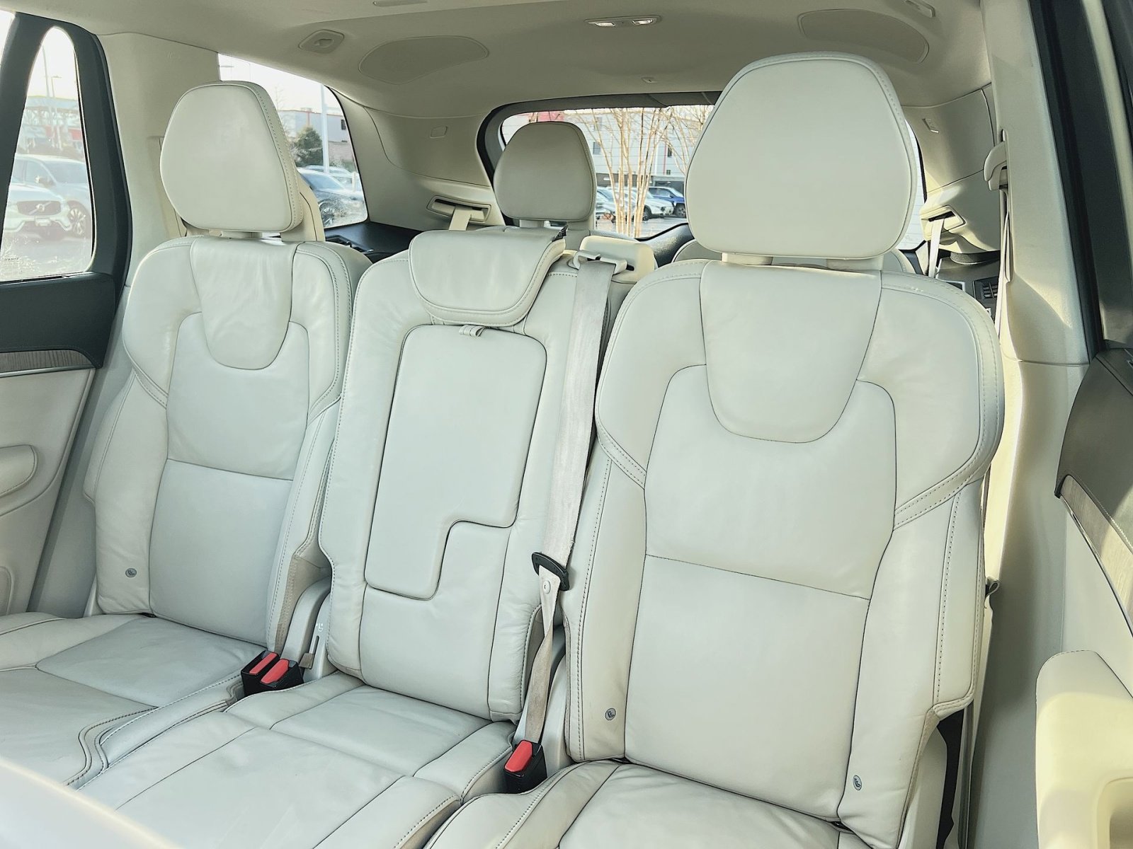 Certified 2023 Volvo XC90 B6 Ultimate w/ Protection Package image 25