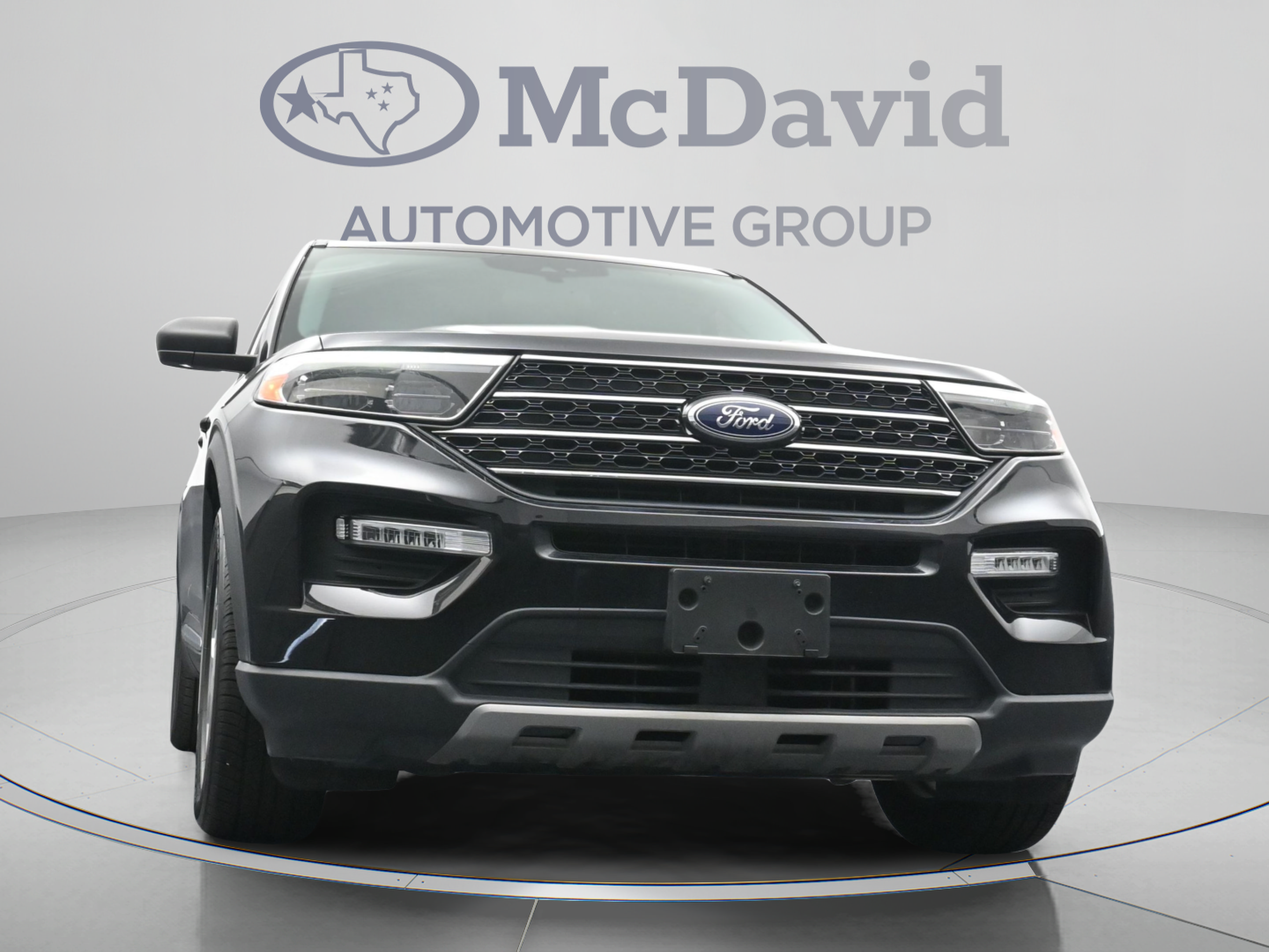 Used 2021 Ford Explorer XLT w/ Equipment Group 202A RWD image 26