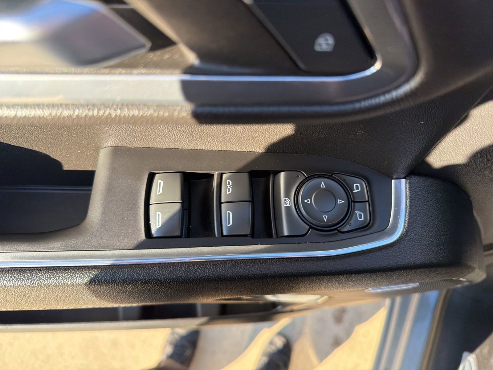 Used 2024 Chevrolet Silverado 1500 RST w/ Convenience Package II image 15