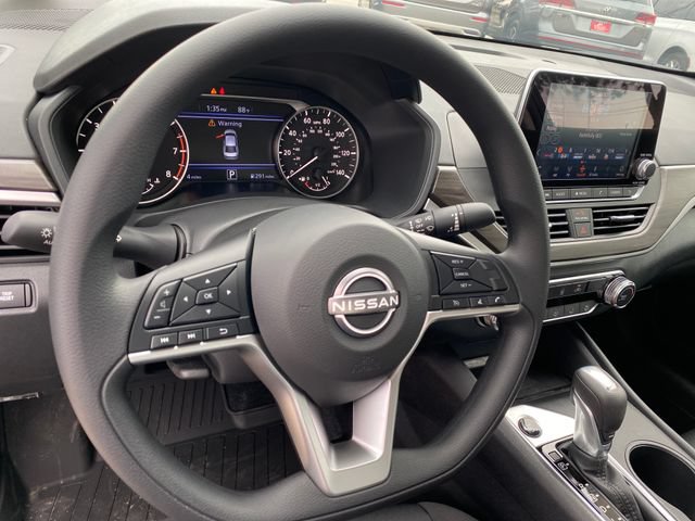 New 2026 Nissan Altima 2.5 SV AWD/4WD image 13