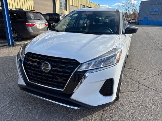 Used 2021 Nissan Kicks S