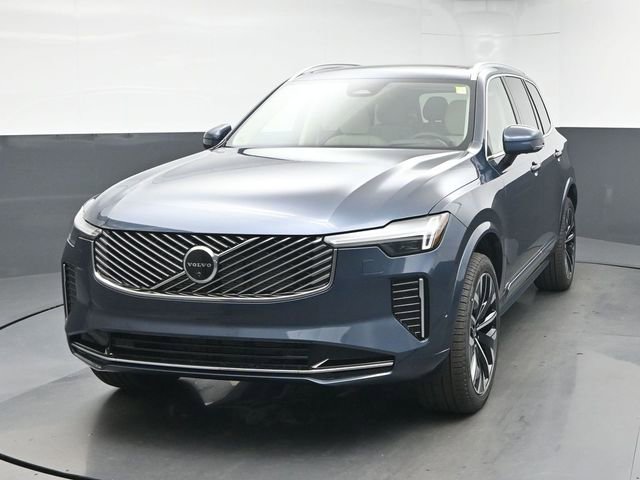 New 2026 Volvo XC90 B6 Ultra w/ Protection Package image 3