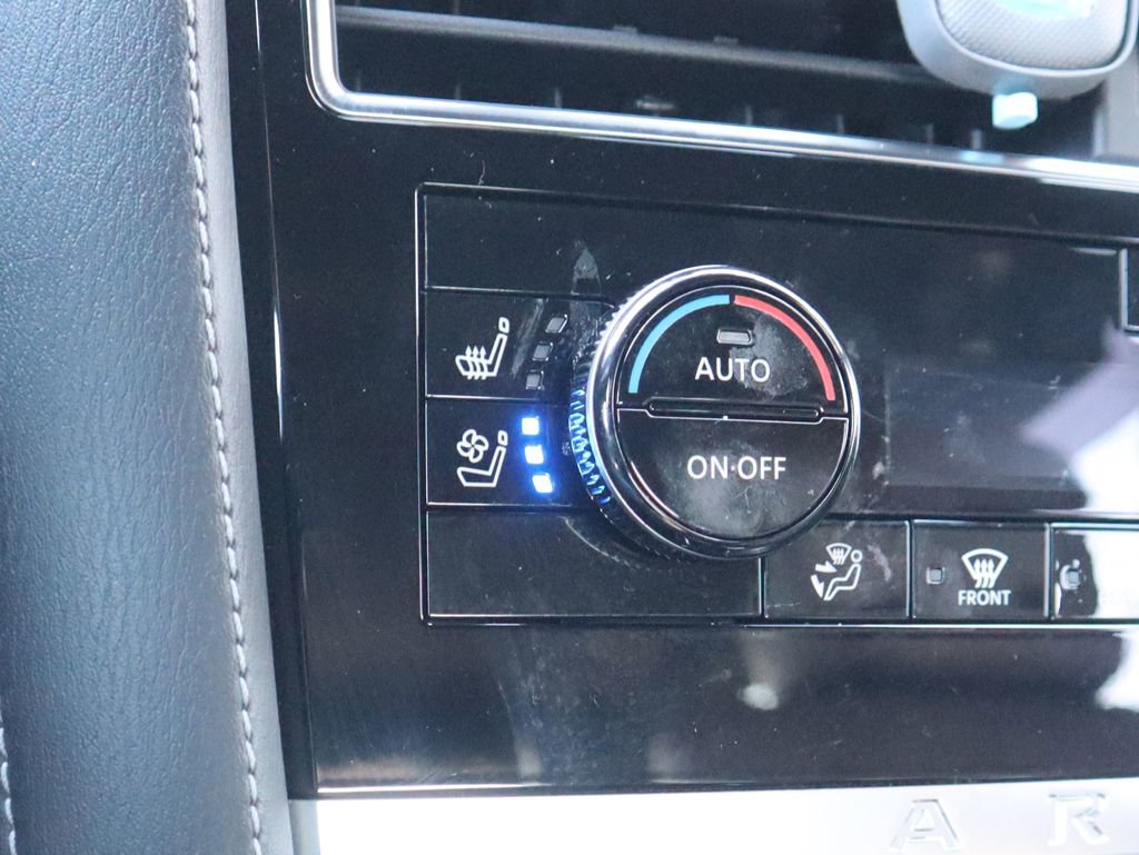 Used 2021 Nissan Armada Platinum w/ Captain's Chairs Package image 18