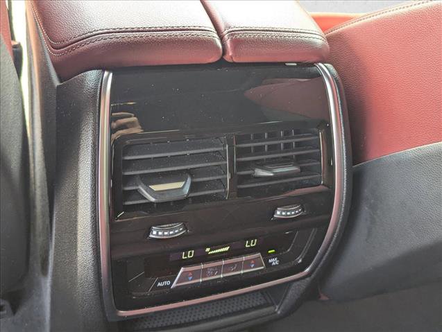 Used 2021 BMW X6 xDrive40i w/ M Sport Package AWD/4WD image 16