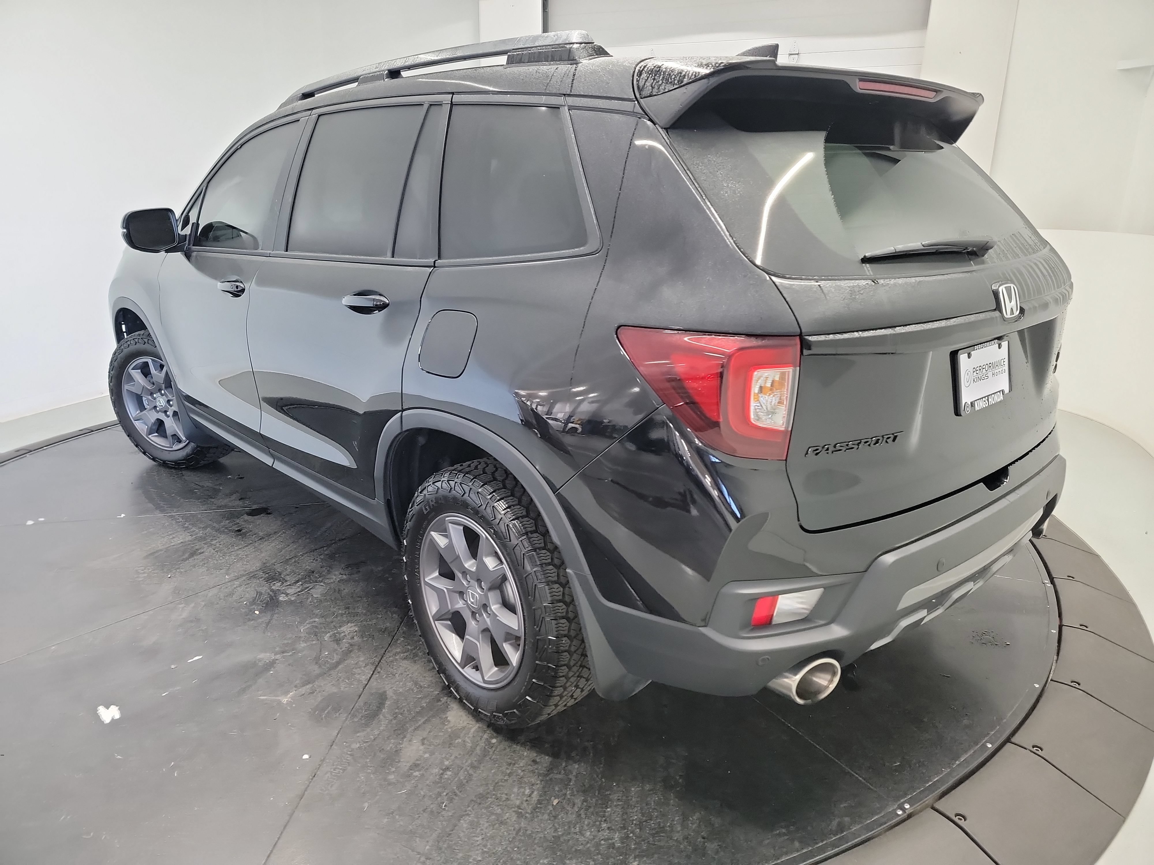 Used 2024 Honda Passport TrailSport image 6