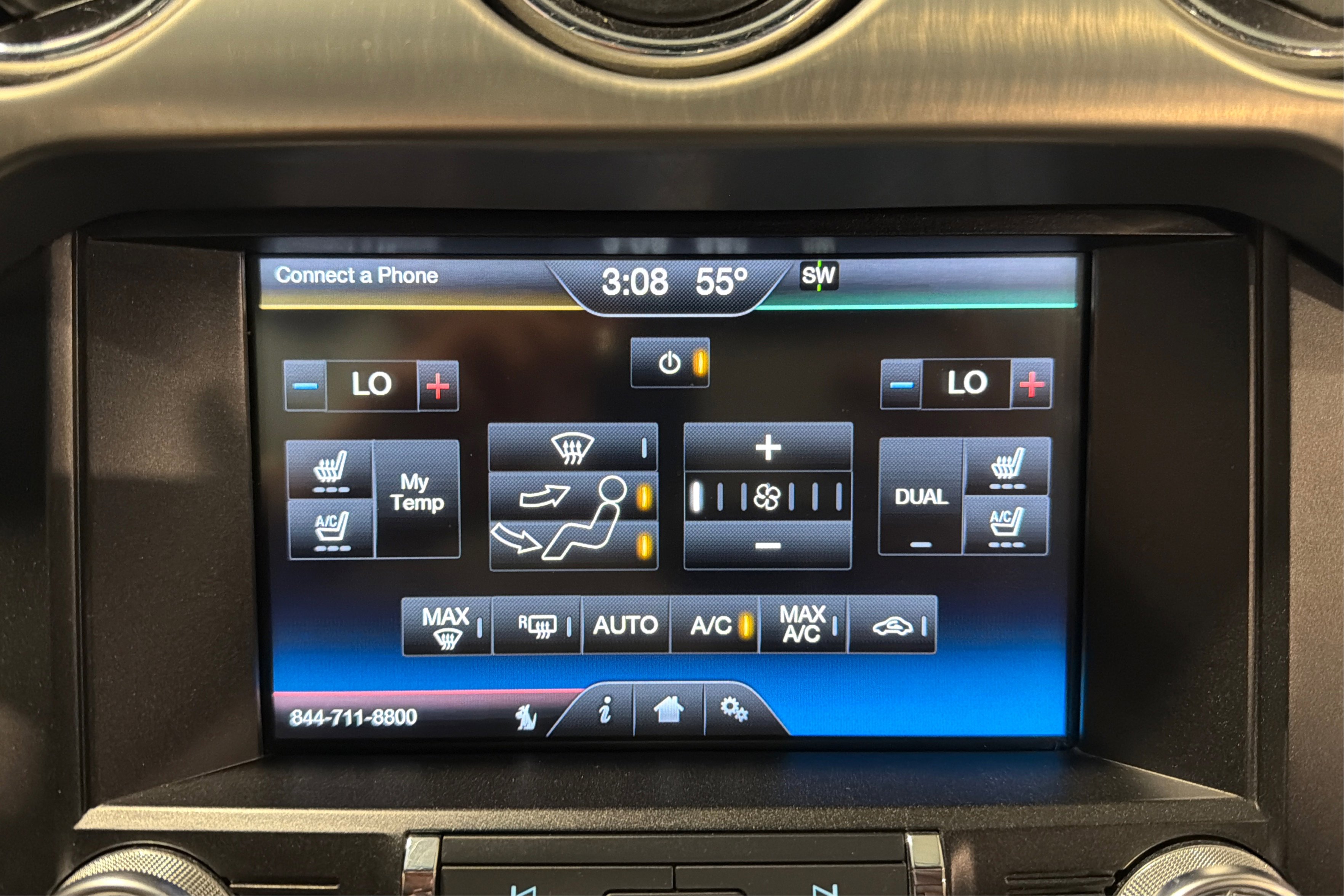 Used 2015 Ford Mustang GT Premium w/ Equipment Group 401A RWD image 31