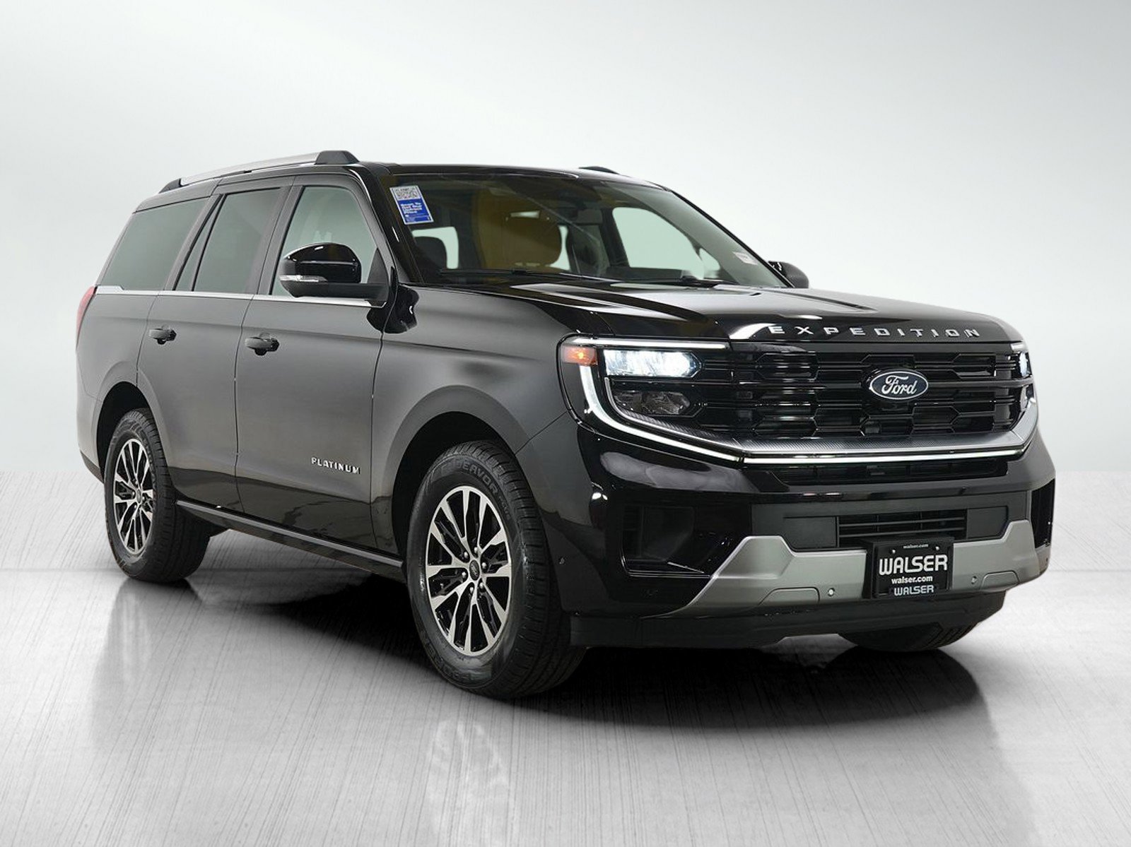 Used 2025 Ford Expedition Platinum AWD/4WD image 7