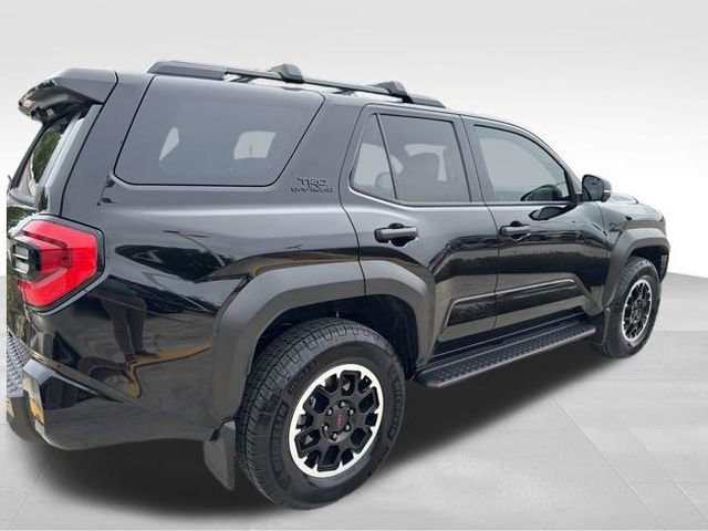 Used 2025 Toyota 4Runner TRD Off-Road Premium AWD/4WD image 5