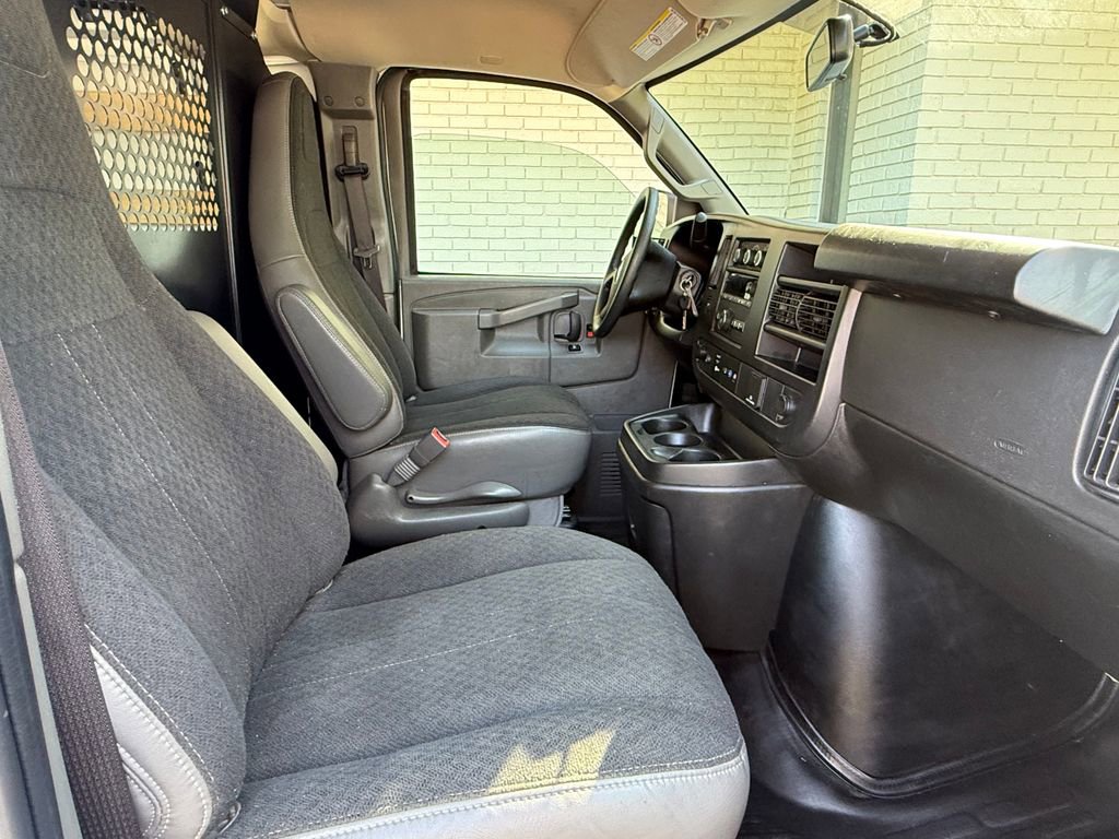 Used 2024 Chevrolet Express 2500 w/ Driver Convenience Package image 22