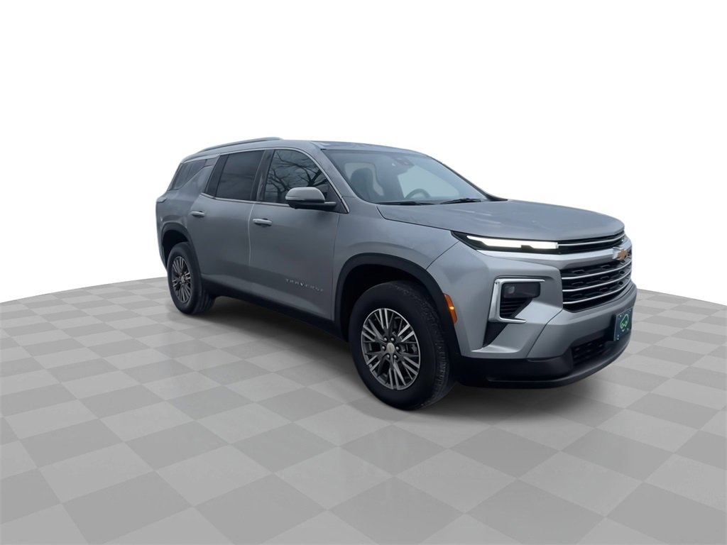 Certified 2024 Chevrolet Traverse LT image 2