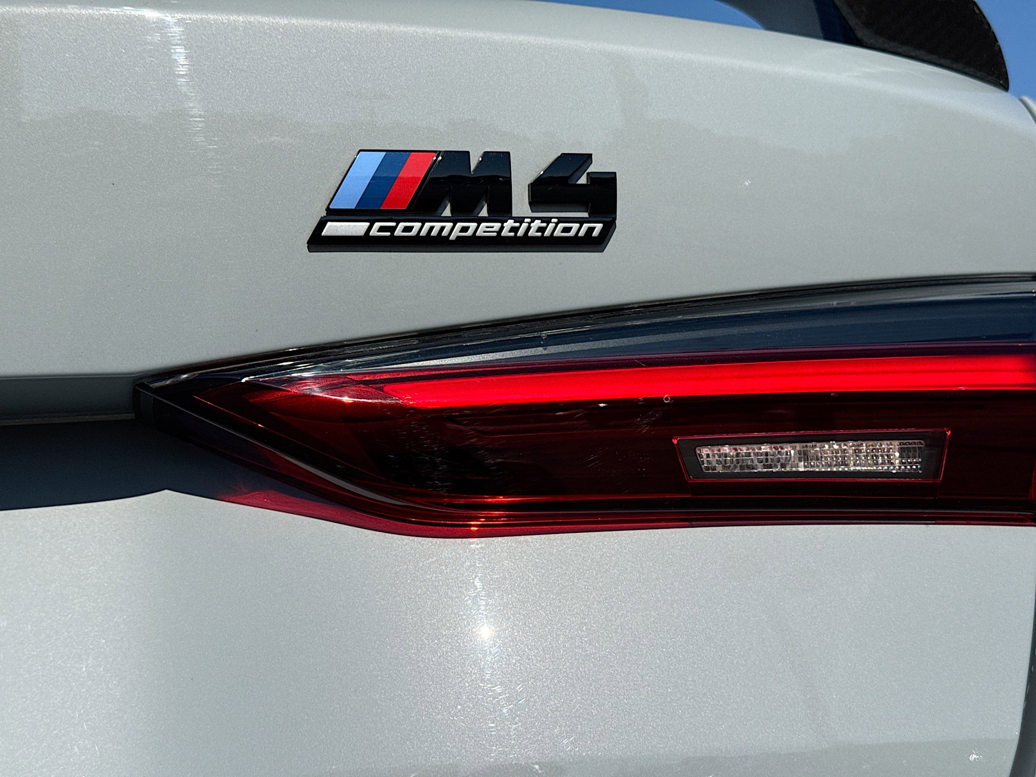 Used 2023 BMW M4 Competition w/ M Carbon Exterior Package image 11