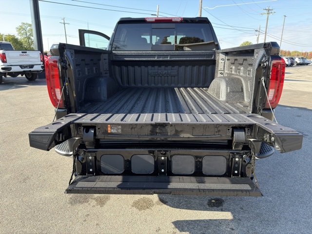 New 2026 GMC Sierra 1500 SLT w/ SLT Premium Plus Package image 46