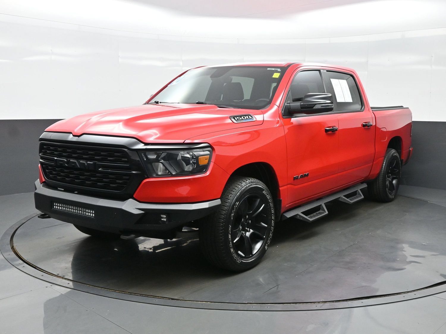 Used 2024 RAM 1500 Big Horn AWD/4WD image 2