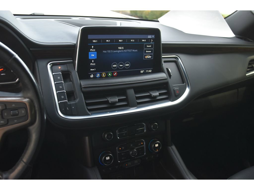 Used 2021 Chevrolet Suburban High Country w/ Premium Package image 20