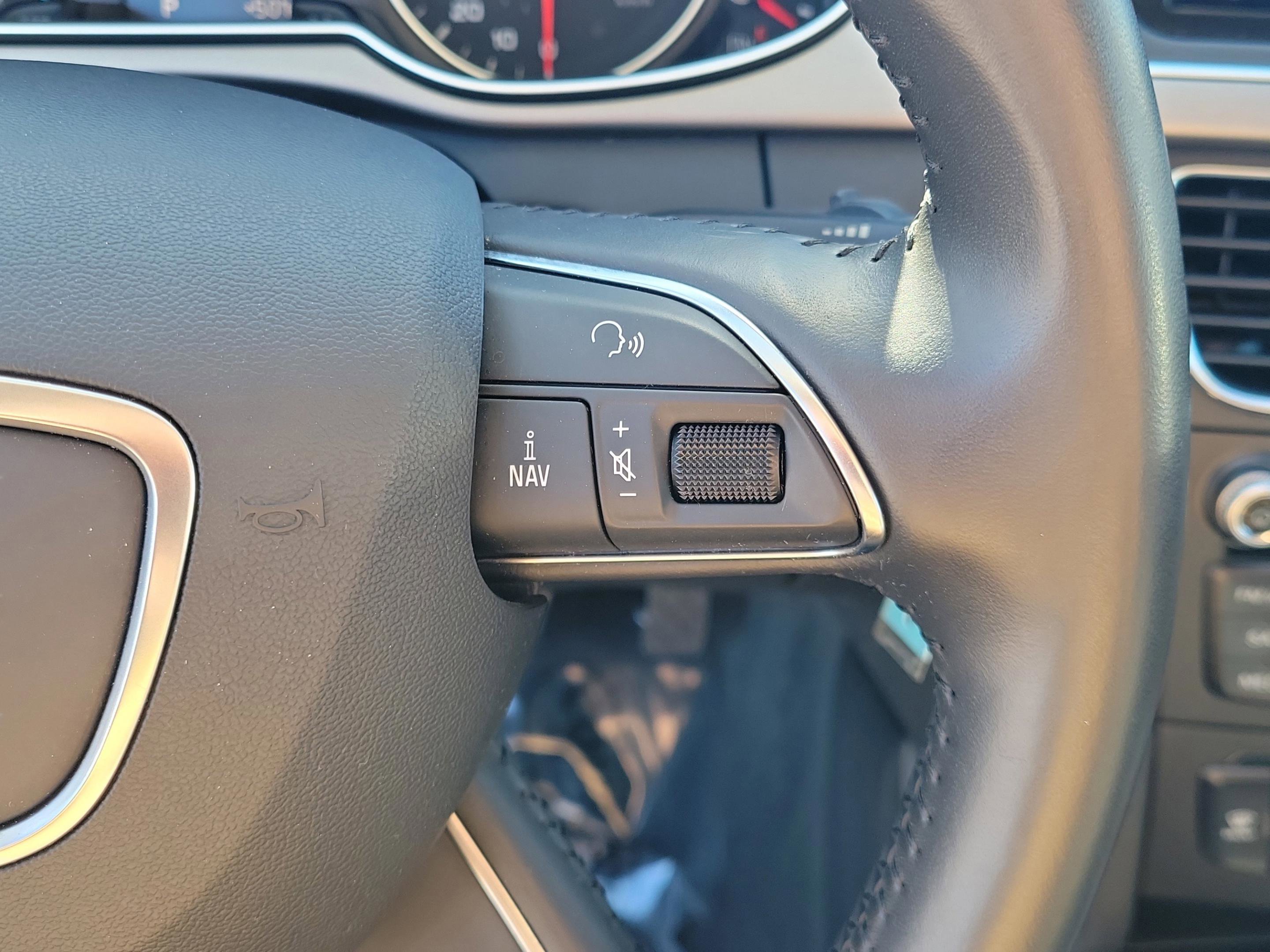 Used 2013 Audi A4 2.0T Premium w/ Convenience Pkg image 19