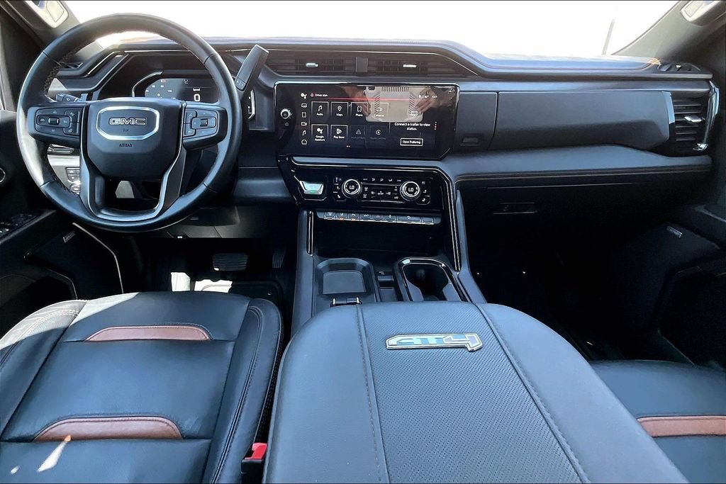 Used 2024 GMC Sierra 3500 AT4 w/ AT4 Premium Plus Package AWD/4WD image 18