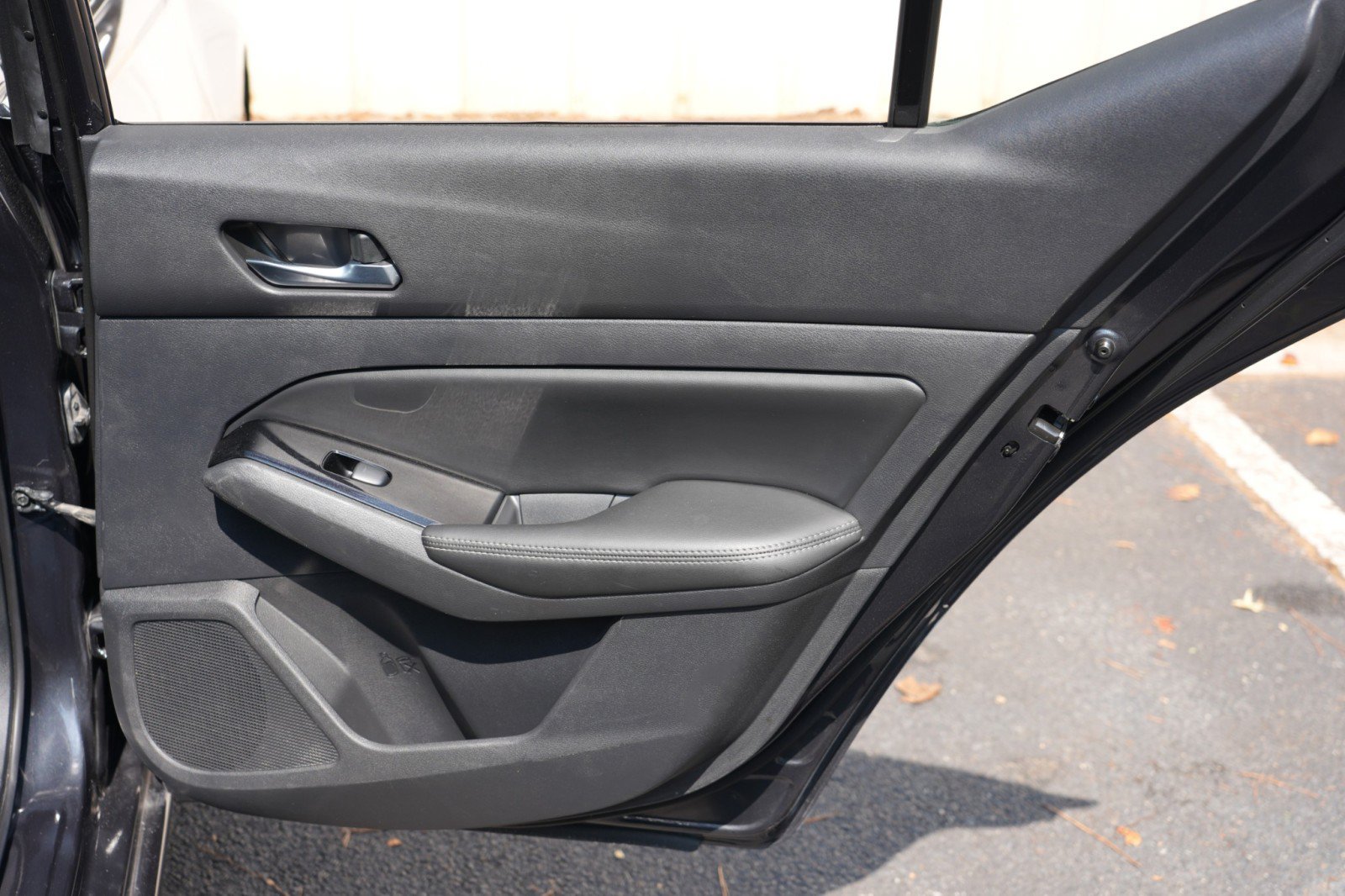 Used 2020 Nissan Altima 2.5 SL FWD image 40