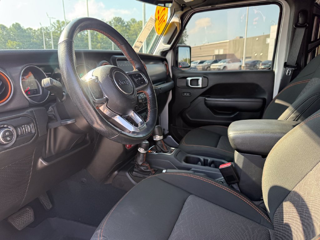 Used 2022 Jeep Gladiator Mojave w/ LED Lighting Group AWD/4WD image 4