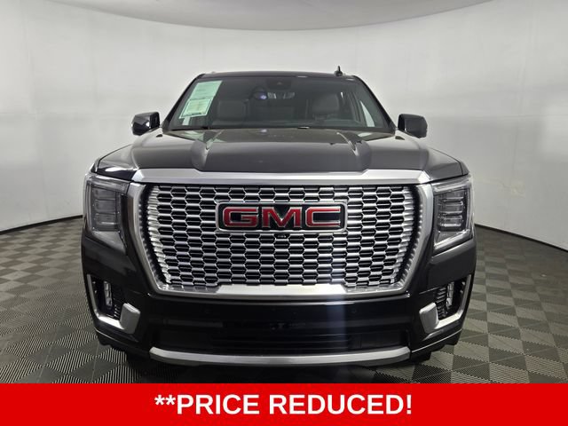 Used 2024 GMC Yukon Denali w/ Advanced Technology Package AWD/4WD image 2