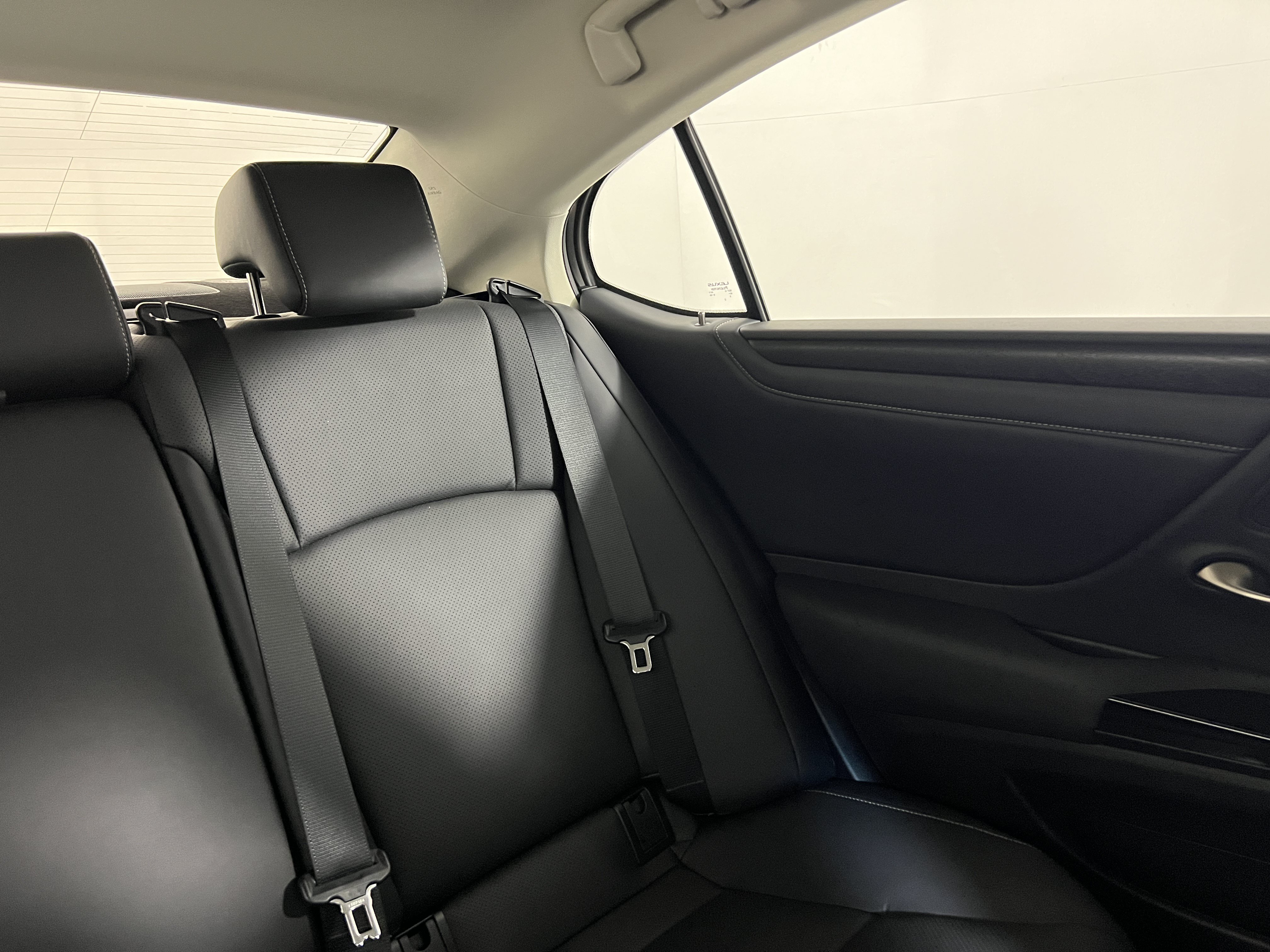 Used 2023 Lexus ES 350 w/ Premium Package FWD image 15