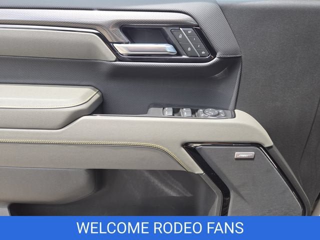 New 2026 Chevrolet Silverado 1500 ZR2 AWD/4WD image 17