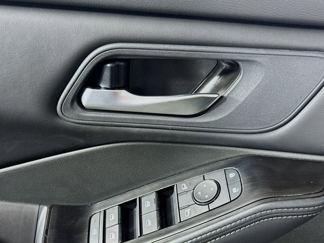 New 2026 Nissan Rogue SV w/ Cold Weather Package image 15