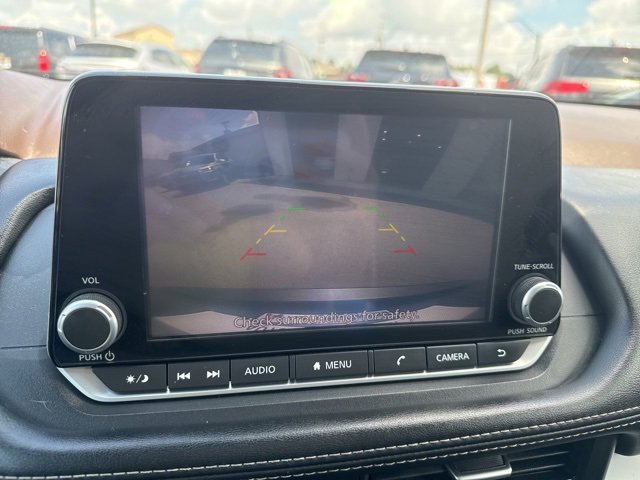 Used 2023 Nissan Rogue S image 25