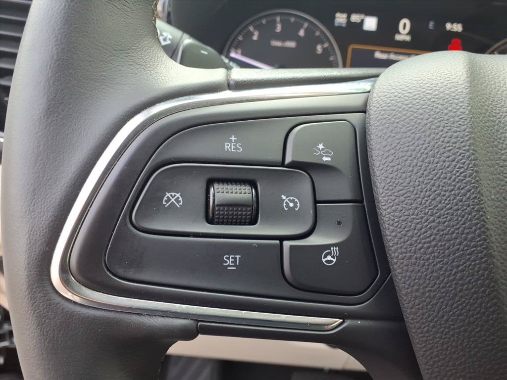 Used 2023 Buick Envision Avenir AWD/4WD image 20