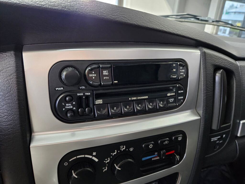 Used 2004 Dodge Ram 1500 Truck 2WD Regular Cab image 26