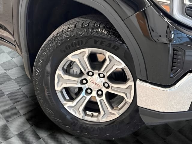 Certified 2024 GMC Sierra 1500 SLT w/ SLT Convenience Package AWD/4WD image 30