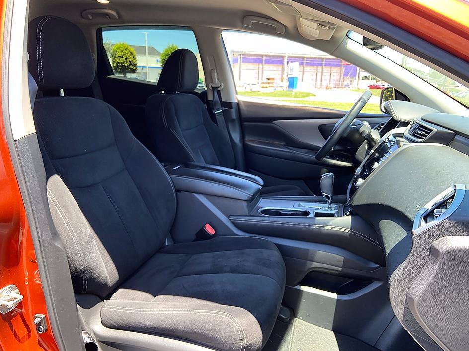 Used 2021 Nissan Murano SV FWD image 17