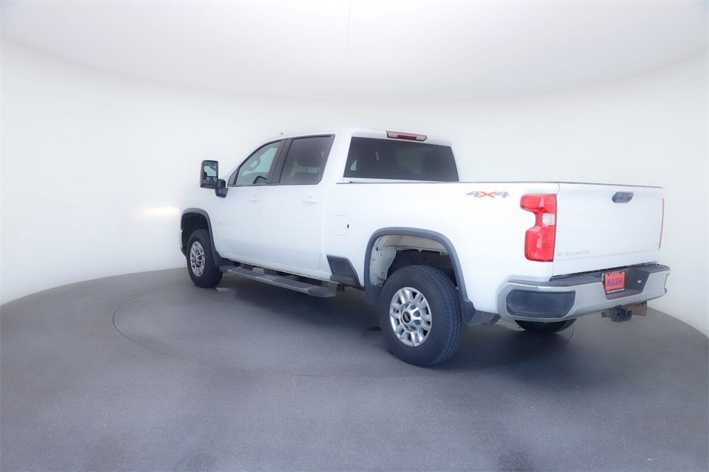 Used 2024 Chevrolet Silverado 2500 LT image 4