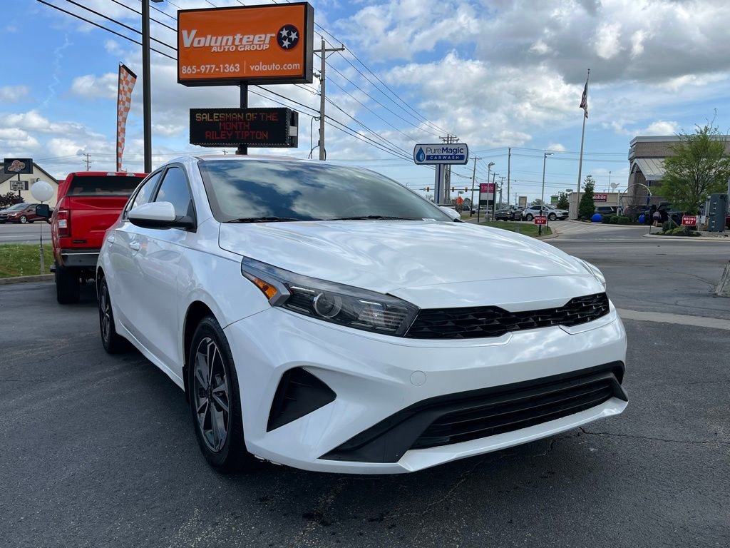 Used 2022 Kia Forte LXS FWD video 1