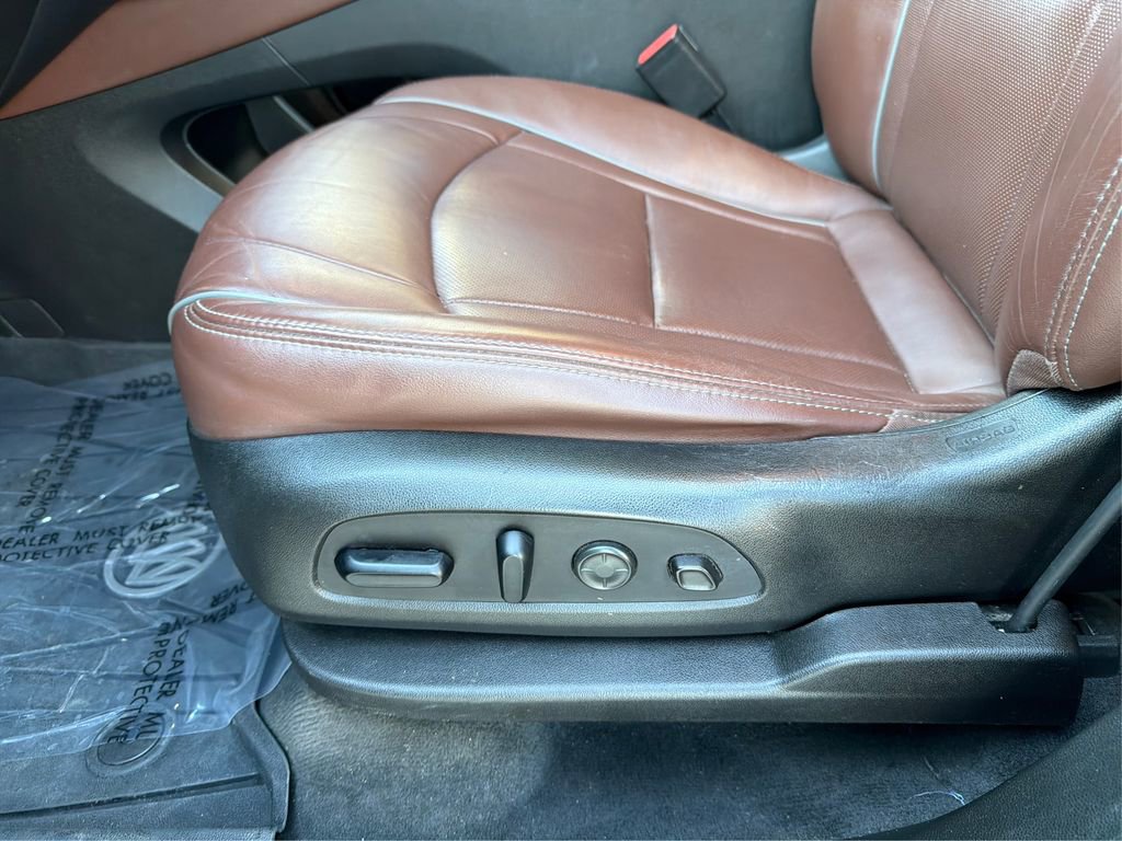 Used 2021 Buick Enclave Avenir w/ Avenir Technology Package image 20