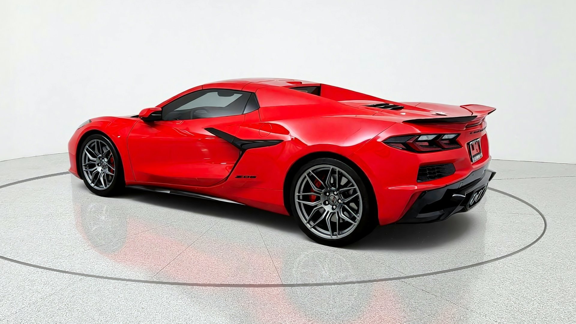 Used 2025 Chevrolet Corvette Z06 w/ Battery Protection Package RWD image 3