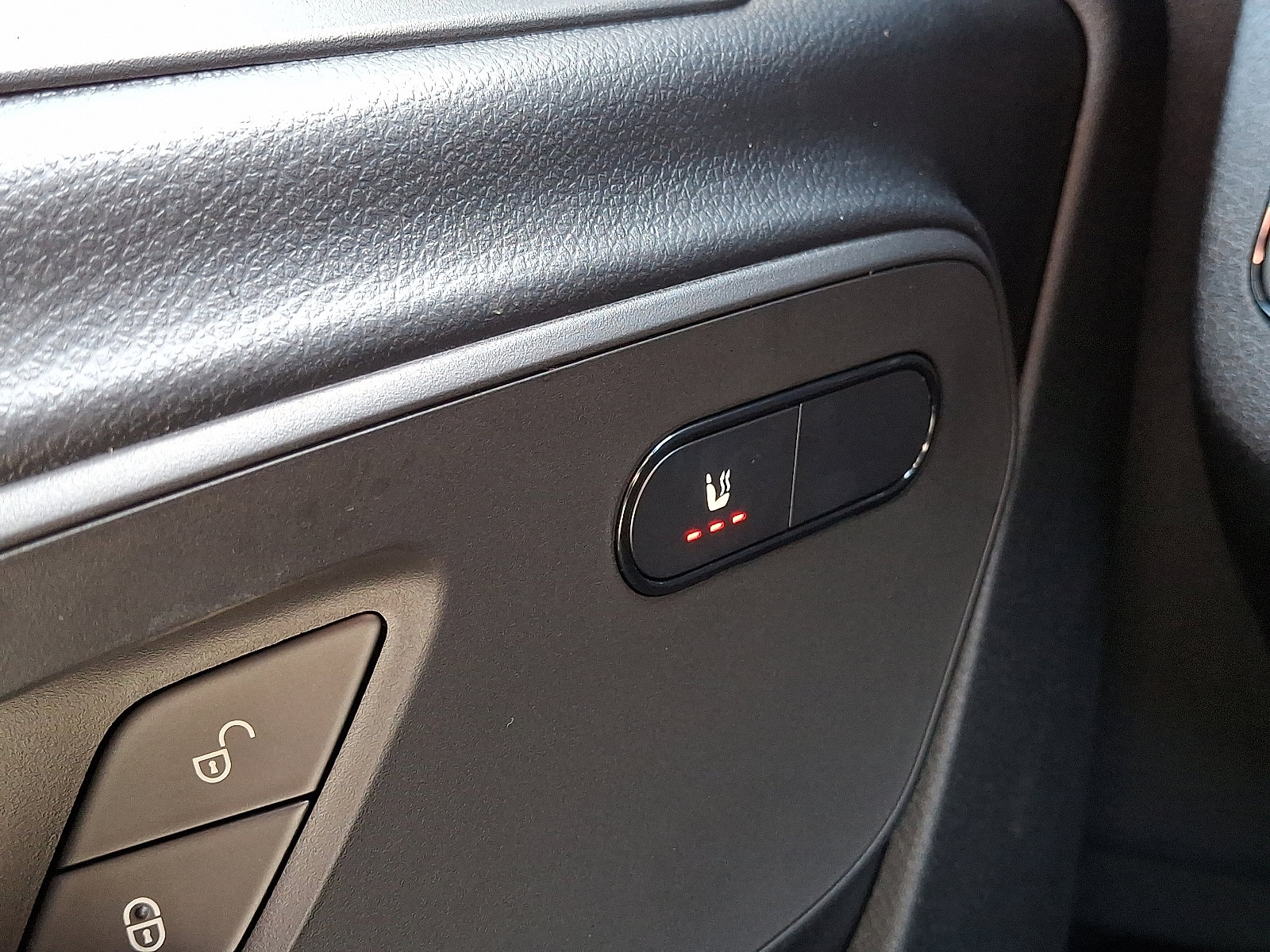 Used 2024 Mercedes-Benz Sprinter 2500 image 20