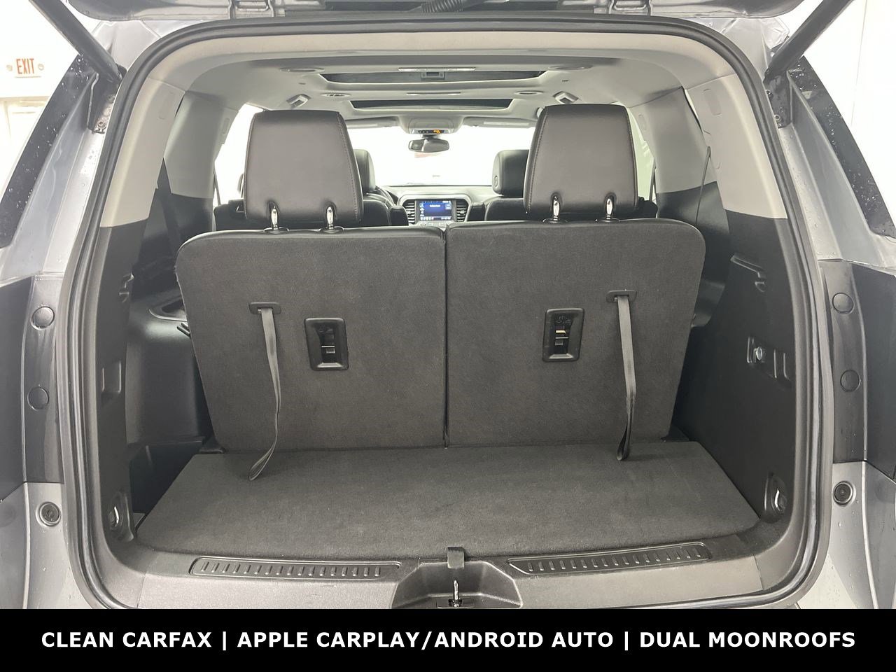 Used 2022 GMC Acadia AT4 w/ LPO, Cargo Package AWD/4WD image 33