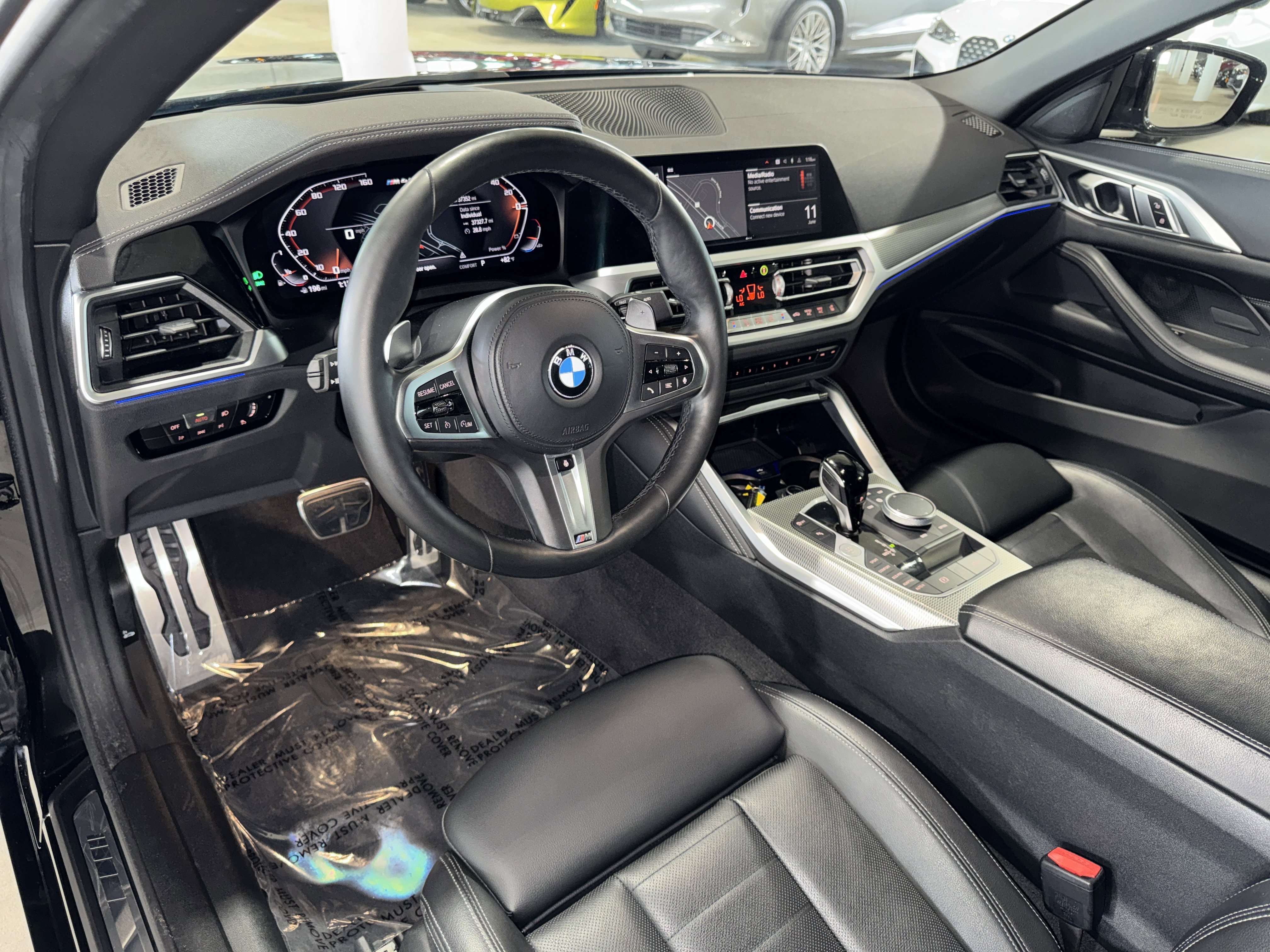 Used 2023 BMW 440i xDrive Convertible w/ M Carbon Exterior Package AWD/4WD image 16