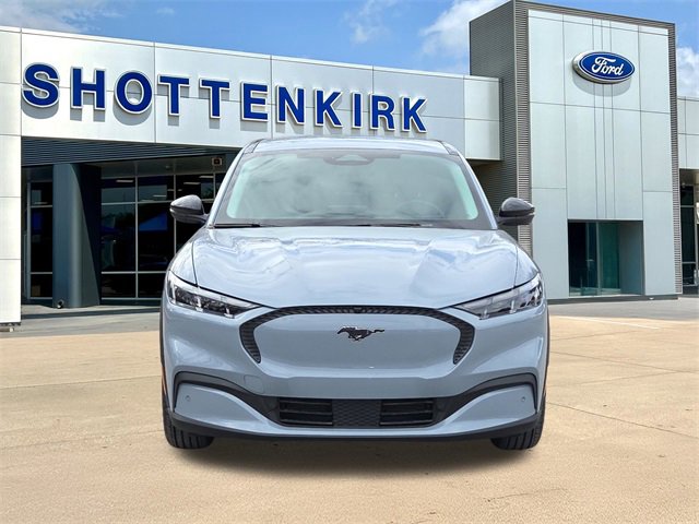 Used 2025 Ford Mustang Mach-E Select video 2