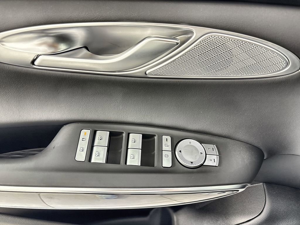New 2026 Genesis GV70 2.5T AWD/4WD image 15