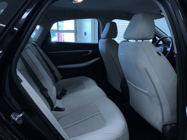 Used 2025 Hyundai Sonata SEL FWD image 21