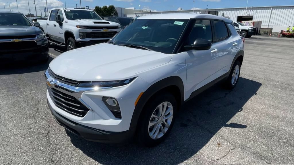 New 2026 Chevrolet TrailBlazer LS w/ LS Convenience Package FWD image 6