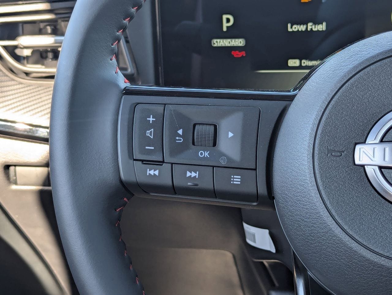 New 2026 Nissan Kicks SR w/ Cold Weather Package image 26