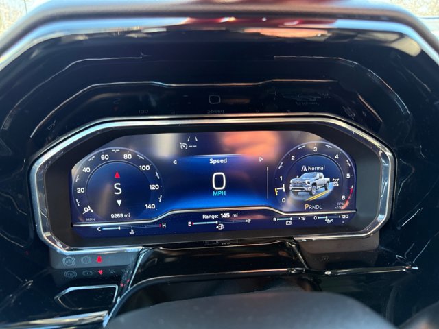 Certified 2025 Chevrolet Silverado 2500 LT w/ Convenience Package image 32