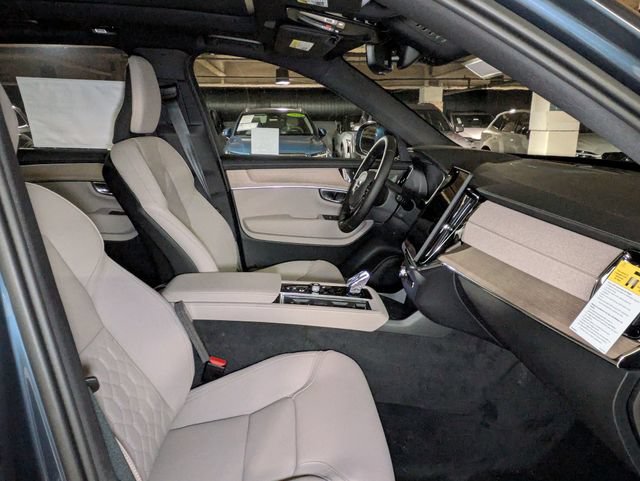 New 2026 Volvo XC90 B6 Plus w/ Protection Package AWD/4WD image 28