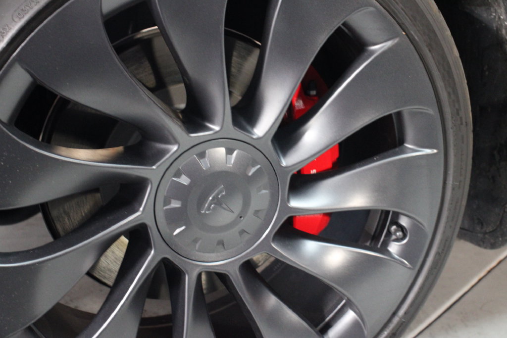 Used 2023 Tesla Model Y Performance AWD/4WD image 6