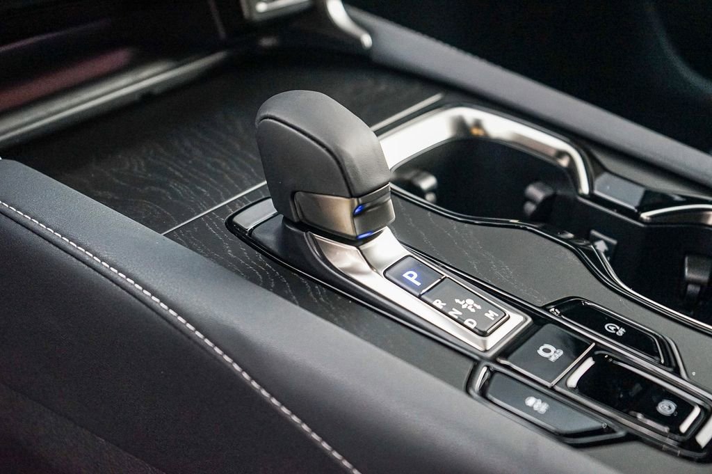 Used 2025 Lexus RX 350 Premium Plus w/ Accessory Package image 18