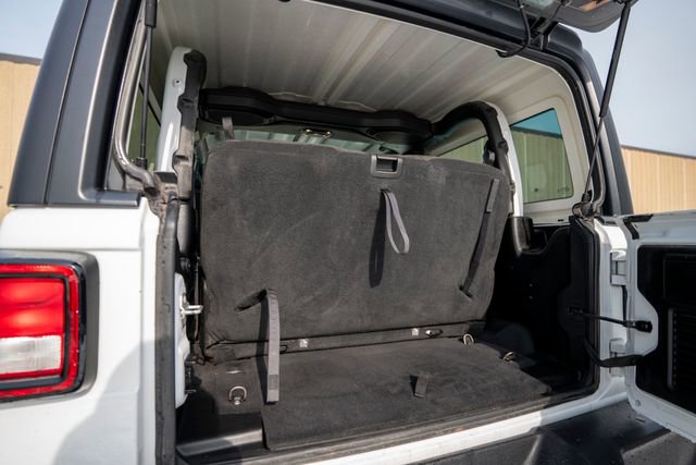 Used 2022 Jeep Wrangler Sport S image 34