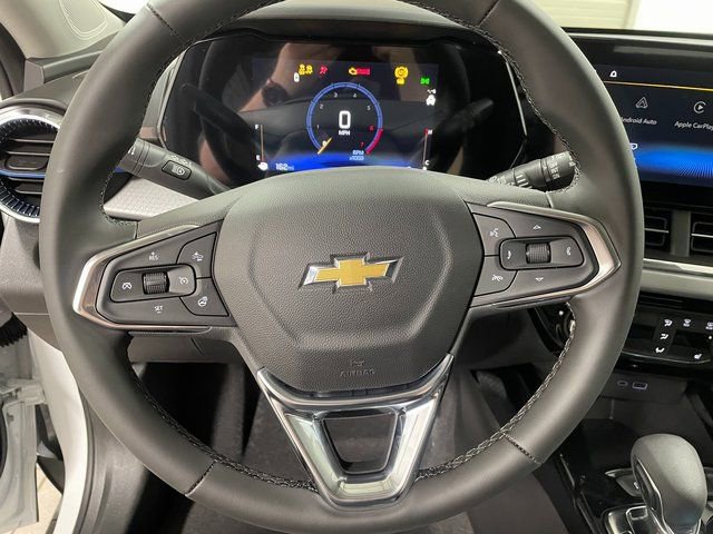 New 2026 Chevrolet Trax LT w/ Driver Confidence Package FWD image 14